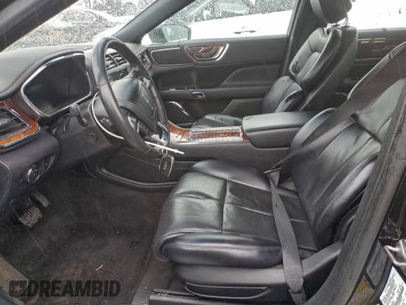 ✅ 2019 Lincoln Continental Livery • VIN: 1LN6L9HKXK5606273 • Lot: 94898245. Listed on Copart with 222,022 mi. Free auction sales archive from the USA and detailed vehicle history report at DreamBid. Image 7.