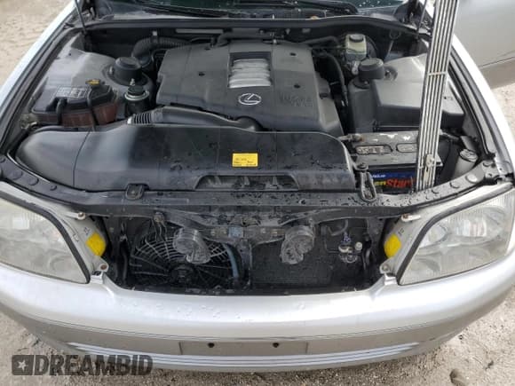 ✅ 1998 Lexus LS 400 • VIN: JT8BH28F2W0107032 • Лот: 76739434. Опубликован ранее на Copart с пробегом 127 490 миль. Бесплатный доступ к архиву аукционных продаж из США и подробный отчёт об истории автомобиля на DreamBid. Изображение 11.