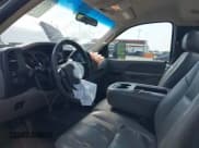 ✅ 2013 Chevrolet Silverado 2500HD Work Truck • VIN: 1GC0CVCG0DF100860 • Лот: 43059586. Опубликован ранее на IAAI с пробегом 109 567 миль. Бесплатный доступ к архиву аукционных продаж из США и подробный отчёт об истории автомобиля на DreamBid. Изображение 5.