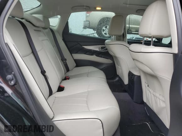 ✅ 2018 Infiniti Q70 Luxe • VIN: JN1BY1AP3JM180820 • Lot: 53999635. Wystawiony na Copart z przebiegiem 52 702 mil. Bezpłatny archiwum sprzedaży aukcyjnych z USA i szczegółowy raport historii pojazdu na DreamBid. Zdjęcie 10.