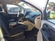 ✅ 2016 Dodge Grand Caravan SXT • VIN: 2C4RDGCG4GR334576 • Lot: 43579228. Wystawiony na IAAI z przebiegiem 181 125 mil. Bezpłatny archiwum sprzedaży aukcyjnych z USA i szczegółowy raport historii pojazdu na DreamBid. Zdjęcie 5.