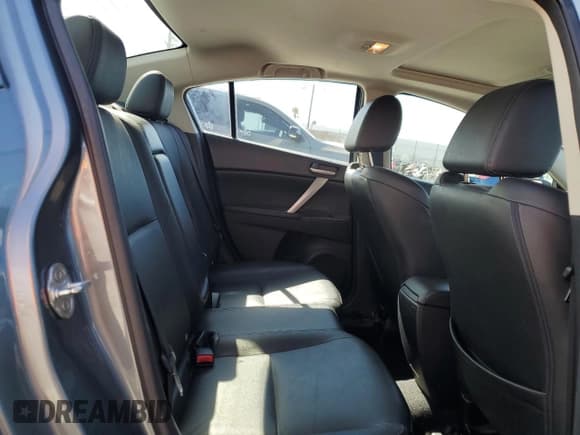 ✅ 2012 Mazda 3 i Grand Touring • VIN: JM1BL1W82C1654578 • Лот: 86244625. Опубликован ранее на Copart с пробегом 75 107 миль. Бесплатный доступ к архиву аукционных продаж из США и подробный отчёт об истории автомобиля на DreamBid. Изображение 10.