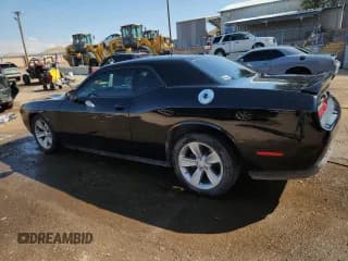 ✅ 2018 Dodge Challenger SXT Plus • VIN: 2C3CDZAG4JH205064 • Lot: 85894005. Wystawiony na Copart z przebiegiem 54 476 mil. Bezpłatny archiwum sprzedaży aukcyjnych z USA i szczegółowy raport historii pojazdu na DreamBid. Zdjęcie 2.