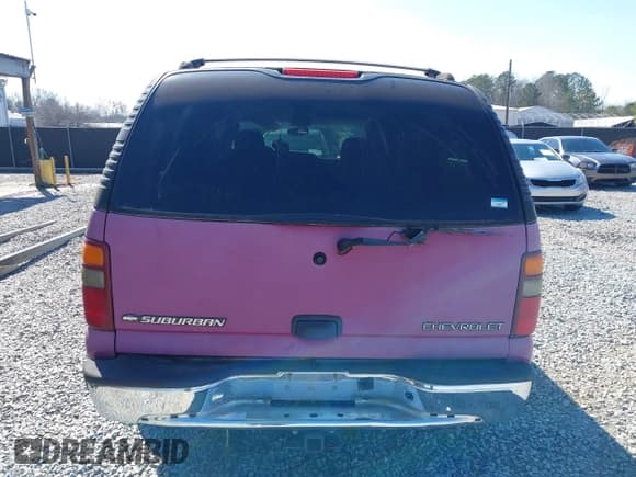 ✅ 2003 Chevrolet Suburban LS • VIN: 3GNEC16Z83G177914 • Лот: 41640705. Опубликован ранее на IAAI с пробегом Не указан. Бесплатный доступ к архиву аукционных продаж из США и подробный отчёт об истории автомобиля на DreamBid. Изображение 6.