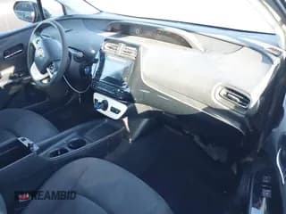 ✅ 2017 Toyota Prius Two • VIN: JTDKBRFU7H3035565 • Лот: 43656486. Опубликован ранее на IAAI с пробегом 152 690 миль. Бесплатный доступ к архиву аукционных продаж из США и подробный отчёт об истории автомобиля на DreamBid. Изображение 5.