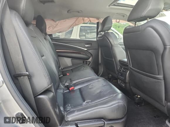 ✅ 2018 Acura MDX • VIN: 5J8YD3H33JL006321 • Лот: 65233375. Опубликован ранее на Copart с пробегом 110 352 миль. Бесплатный доступ к архиву аукционных продаж из США и подробный отчёт об истории автомобиля на DreamBid. Изображение 11.