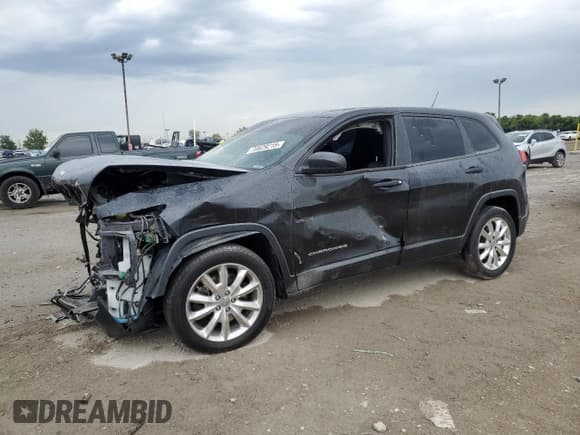 ✅ 2014 Jeep Cherokee Sport • VIN: 1C4PJLAB4EW112446 • Lot: 70829215. Wystawiony na Copart z przebiegiem 158 200 mil. Bezpłatny archiwum sprzedaży aukcyjnych z USA i szczegółowy raport historii pojazdu na DreamBid. Zdjęcie 1.