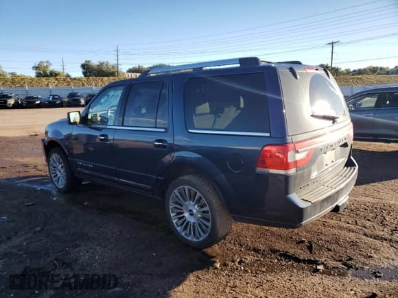✅ 2015 Lincoln Navigator • VIN: 5LMJJ2JT2FEJ10817 • Lot: 82459045. Wystawiony na Copart z przebiegiem 152 542 mil. Bezpłatny archiwum sprzedaży aukcyjnych z USA i szczegółowy raport historii pojazdu na DreamBid. Zdjęcie 2.