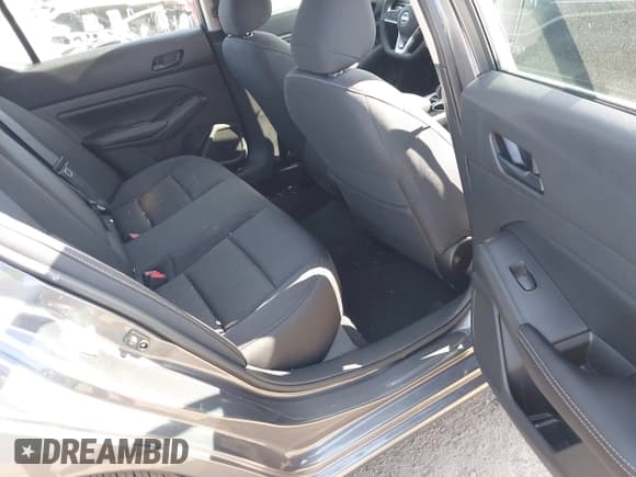 ✅ 2024 Nissan Altima SV • VIN: 1N4BL4DV2RN372183 • Lot: 42463490. Listed on IAAI with 25,385 mi. Free auction sales archive from the USA and detailed vehicle history report at DreamBid. Image 8.