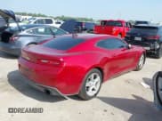 ✅ 2018 Chevrolet Camaro 1LT • VIN: 1G1FB1RX2J0162085 • Lot: 42767276. Wystawiony na IAAI z przebiegiem 144 009 mil. Bezpłatny archiwum sprzedaży aukcyjnych z USA i szczegółowy raport historii pojazdu na DreamBid. Zdjęcie 4.