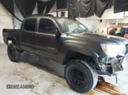 ✅ 2015 Toyota Tacoma • VIN: 3TMLU4EN9FM164933 • Lot: 41447209. Listed on IAAI with 248,613 mi. Free auction sales archive from the USA and detailed vehicle history report at DreamBid. Image 1.