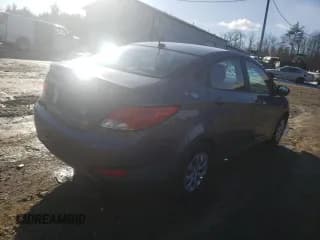 ✅ 2017 Hyundai Accent SE • VIN: KMHCT4AE1HU242642 • Лот: 35023112. Опубликован ранее на Copart с пробегом 71 489 миль. Бесплатный доступ к архиву аукционных продаж из США и подробный отчёт об истории автомобиля на DreamBid. Изображение 4.