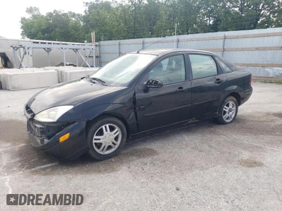 ✅ 2002 Ford Focus SE • VIN: 1FAFP34342W350331 • Lot: 57230435. Listed on Copart with 222,136 mi. Free auction sales archive from the USA and detailed vehicle history report at DreamBid. Image 1.