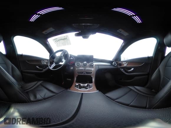 ✅ 2019 Mercedes-Benz C 300 • VIN: 55SWF8EBXKU318356 • Lot: 38609115. Wystawiony na IAAI z przebiegiem 47 860 mil. Bezpłatny archiwum sprzedaży aukcyjnych z USA i szczegółowy raport historii pojazdu na DreamBid. Zdjęcie 19.