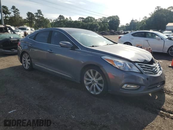 ✅ 2013 Hyundai Azera • VIN: KMHFH4JG4DA323839 • Лот: 58860835. Опубликован ранее на Copart с пробегом 180 982 миль. Бесплатный доступ к архиву аукционных продаж из США и подробный отчёт об истории автомобиля на DreamBid. Изображение 4.