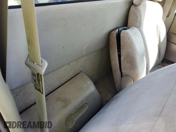 ✅ 1995 Chevrolet S-10 • VIN: 1GCCS14Z0S8237355 • Лот: 80305085. Опубликован ранее на Copart с пробегом 173 654 миль. Бесплатный доступ к архиву аукционных продаж из США и подробный отчёт об истории автомобиля на DreamBid. Изображение 10.