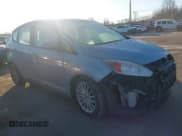 ✅ 2013 Ford C-Max SE • VIN: 1FADP5AU4DL512530 • Лот: 41581489. Опубликован ранее на IAAI с пробегом 85 040 миль. Бесплатный доступ к архиву аукционных продаж из США и подробный отчёт об истории автомобиля на DreamBid. Изображение 1.