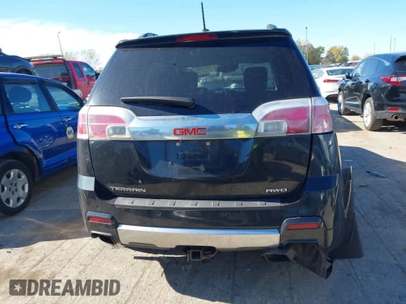 ✅ 2015 GMC Terrain Denali • VIN: 2GKFLZE30F6253736 • Lot: 43547642. Listed on IAAI with 129,841 mi. Free auction sales archive from the USA and detailed vehicle history report at DreamBid. Image 16.