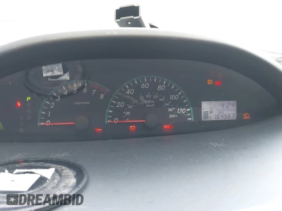 ✅ 2011 Toyota Yaris • VIN: JTDBT9K31B1398621 • Lot: 42284901. Wystawiony na IAAI z przebiegiem 164 563 mil. Bezpłatny archiwum sprzedaży aukcyjnych z USA i szczegółowy raport historii pojazdu na DreamBid. Zdjęcie 7.