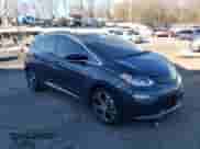 2020 Chevrolet Bolt EV Premier z VIN 1G1FZ6S04L4112001, wystawiony jako Copart lot #42660994 z przebiegiem 33 147 mil mil oraz . Historia ofert i sprzedaży dostępna na DreamBid. Obrazek 4.