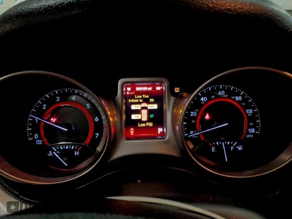 ✅ 2014 Dodge Journey SE • VIN: 3C4PDCAB9ET227332 • Lot: 95973205. Listed on Copart with 269,109 mi. Free auction sales archive from the USA and detailed vehicle history report at DreamBid. Image 9.