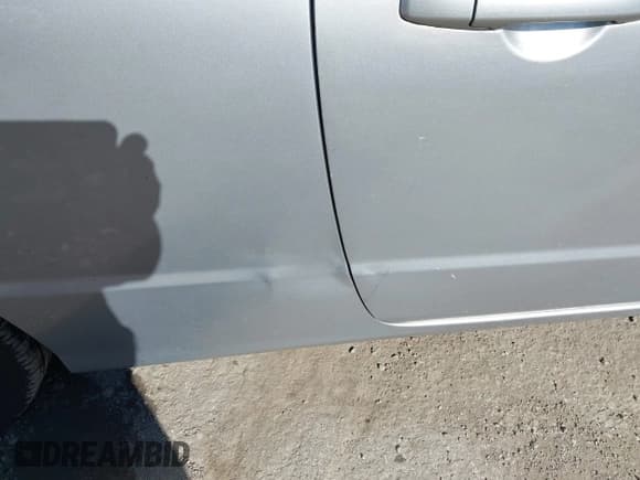 ✅ 2007 Honda Civic LX • VIN: 2HGFG12637H520262 • Lot: 43604128. Listed on IAAI with 277,580 mi. Free auction sales archive from the USA and detailed vehicle history report at DreamBid. Image 15.