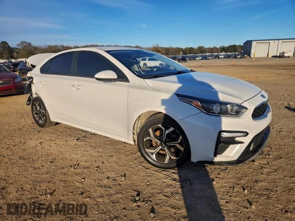 ✅ 2019 Kia Forte LXS • VIN: 3KPF24AD0KE120243 • Lot: 94000495. Listed on Copart with 144,147 mi. Free auction sales archive from the USA and detailed vehicle history report at DreamBid. Image 4.