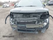 ✅ 2018 Ford Explorer XLT • VIN: 1FM5K8D85JGC25579 • Lot: 40961337. Wystawiony na IAAI z przebiegiem 70 847 mil. Bezpłatny archiwum sprzedaży aukcyjnych z USA i szczegółowy raport historii pojazdu na DreamBid. Zdjęcie 6.