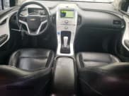 ✅ 2012 Chevrolet Volt • VIN: 1G1RD6E46CU103780 • Lot: 78129574. Wystawiony na Copart z przebiegiem 141 079 mil. Bezpłatny archiwum sprzedaży aukcyjnych z USA i szczegółowy raport historii pojazdu na DreamBid. Zdjęcie 8.