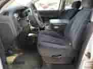 2002 Dodge 1500 z VIN 1D7HA18N32S609117, wystawiony jako Copart lot #69527594 z przebiegiem 259 556 mil mil oraz Szkoda całkowita • Salvage title. Historia ofert i sprzedaży dostępna na DreamBid. Obrazek 7.