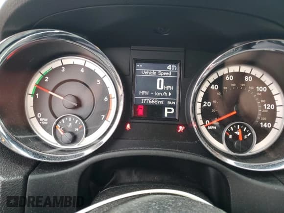 ✅ 2013 Dodge Durango Citadel • VIN: 1C4SDJET5DC658729 • Lot: 90718245. Wystawiony na Copart z przebiegiem 177 668 mil. Bezpłatny archiwum sprzedaży aukcyjnych z USA i szczegółowy raport historii pojazdu na DreamBid. Zdjęcie 9.