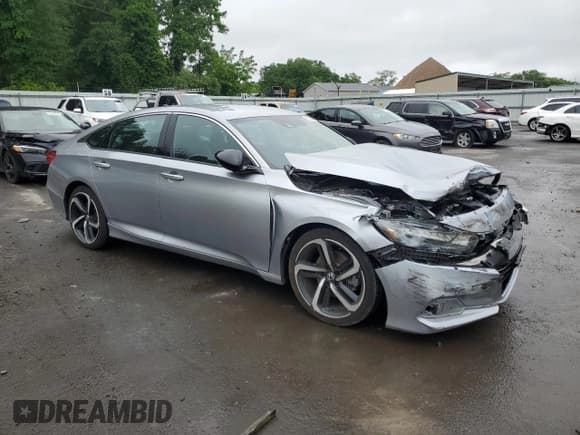 ✅ 2022 Honda Accord Sport • VIN: 1HGCV1F34NA039716 • Лот: 59604985. Опубликован ранее на Copart с пробегом 66 145 миль. Бесплатный доступ к архиву аукционных продаж из США и подробный отчёт об истории автомобиля на DreamBid. Изображение 4.