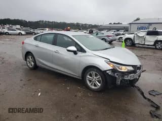 ✅ 2018 Chevrolet Cruze LT • VIN: 1G1BE5SM9J7176697 • Лот: 71470172. Опубликован ранее на Copart с пробегом 114 590 миль. Бесплатный доступ к архиву аукционных продаж из США и подробный отчёт об истории автомобиля на DreamBid. Изображение 4.