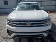 ✅ 2018 Volkswagen Atlas SE • VIN: 1V2PR2CA4JC588195 • Lot: 81054765. Wystawiony na Copart z przebiegiem 148 013 mil. Bezpłatny archiwum sprzedaży aukcyjnych z USA i szczegółowy raport historii pojazdu na DreamBid. Zdjęcie 5.