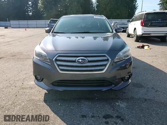 ✅ 2015 Subaru Legacy Limited • VIN: 4S3BNBN68F3018272 • Лот: 81675095. Опубликован ранее на Copart с пробегом 137 141 миль. Бесплатный доступ к архиву аукционных продаж из США и подробный отчёт об истории автомобиля на DreamBid. Изображение 13.