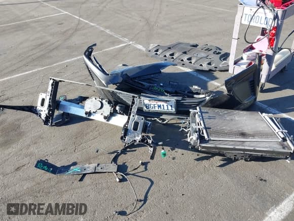 ✅ 2019 Hyundai Ioniq Blue • VIN: KMHC65LC7KU111411 • Lot: 41631240. Wystawiony na IAAI z przebiegiem 95 944 mil. Bezpłatny archiwum sprzedaży aukcyjnych z USA i szczegółowy raport historii pojazdu na DreamBid. Zdjęcie 12.