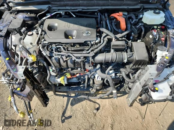 ✅ 2024 Lexus RX 450h+ Luxury • VIN: JTJCJMGA3R2023111 • Лот: 61526275. Опубликован ранее на Copart с пробегом 4 811 миль. Бесплатный доступ к архиву аукционных продаж из США и подробный отчёт об истории автомобиля на DreamBid. Изображение 12.