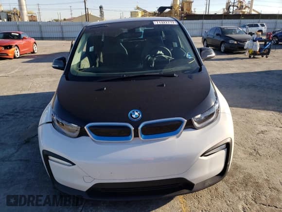 ✅ 2019 BMW i3 • VIN: WBY8P2C56K7E25901 • Лот: 71322772. Опубликован ранее на Copart с пробегом 21 790 миль. Бесплатный доступ к архиву аукционных продаж из США и подробный отчёт об истории автомобиля на DreamBid. Изображение 5.