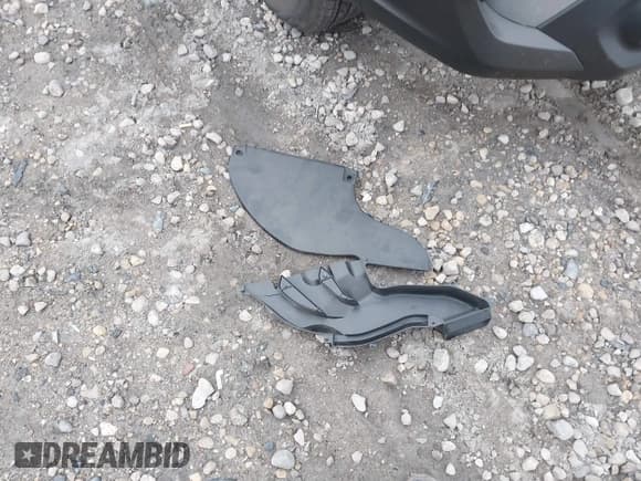 ✅ 2025 Subaru Outback Onyx • VIN: 4S4BTALC0S3233627 • Lot: 43653250. Listed on IAAI with 9,748 mi. Free auction sales archive from the USA and detailed vehicle history report at DreamBid. Image 12.