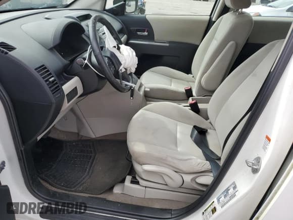 ✅ 2010 Mazda 5 Touring • VIN: JM1CR2W34A0367923 • Lot: 80207665. Wystawiony na Copart z przebiegiem 205 874 mil. Bezpłatny archiwum sprzedaży aukcyjnych z USA i szczegółowy raport historii pojazdu na DreamBid. Zdjęcie 7.