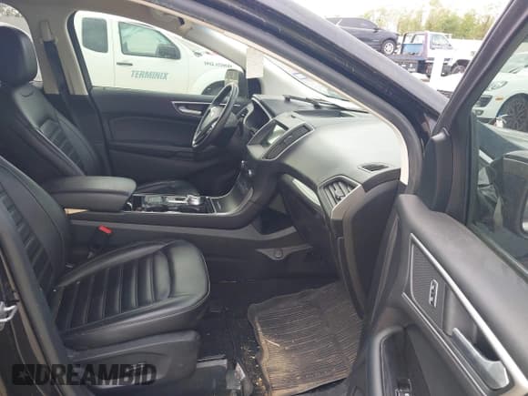 ✅ 2020 Ford Edge SEL • VIN: 2FMPK3J97LBA49914 • Лот: 43512409. Опубликован ранее на IAAI с пробегом 72 210 миль. Бесплатный доступ к архиву аукционных продаж из США и подробный отчёт об истории автомобиля на DreamBid. Изображение 5.