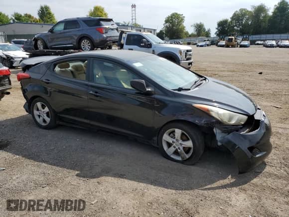 ✅ 2012 Hyundai Elantra Limited • VIN: 5NPDH4AEXCH095427 • Lot: 82024075. Wystawiony na Copart z przebiegiem 74 935 mil. Bezpłatny archiwum sprzedaży aukcyjnych z USA i szczegółowy raport historii pojazdu na DreamBid. Zdjęcie 4.