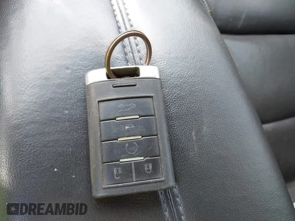 ✅ 2013 Cadillac XTS Luxury • VIN: 2G61P5S39D9105431 • Lot: 42827042. Wystawiony na IAAI z przebiegiem 87 048 mil. Bezpłatny archiwum sprzedaży aukcyjnych z USA i szczegółowy raport historii pojazdu na DreamBid. Zdjęcie 11.