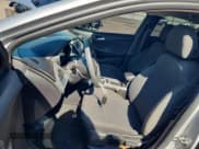 ✅ 2017 Chevrolet Cruze LS • VIN: 1G1BC5SM9H7212226 • Lot: 84060905. Listed on Copart with 117,201 mi. Free auction sales archive from the USA and detailed vehicle history report at DreamBid. Image 7.