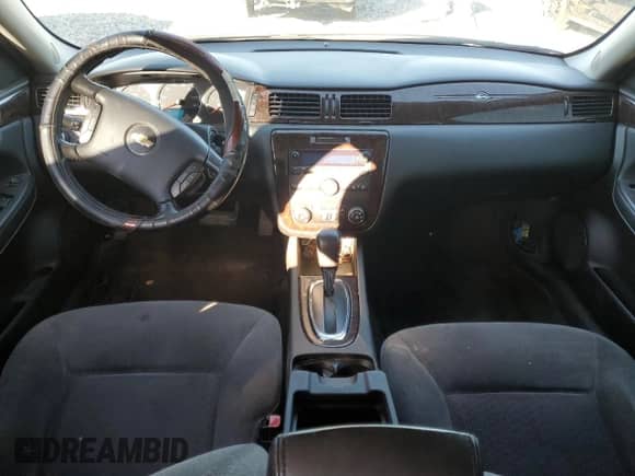 2014 Chevrolet Impala LT с VIN 2G1WB5E3XE1130442, выставлен на аукционе Copart как лот 82394685 с пробегом 150 983 миль миль и Списание • Salvage title. История ставок и продаж доступна на DreamBid. Изображение 8.