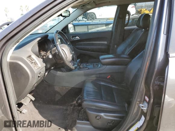 ✅ 2018 Dodge Durango GT • VIN: 1C4RDHDGXJC239704 • Lot: 80748025. Wystawiony na Copart z przebiegiem 131 133 mil. Bezpłatny archiwum sprzedaży aukcyjnych z USA i szczegółowy raport historii pojazdu na DreamBid. Zdjęcie 7.