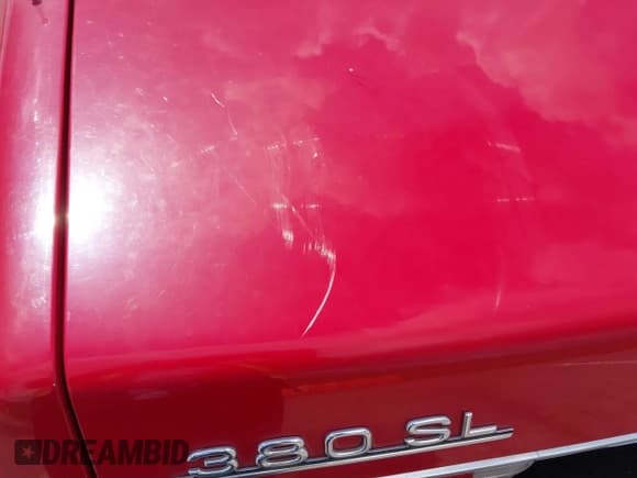 ✅ 1985 Mercedes-Benz 380 • VIN: WDBBA45C7FA021767 • Lot: 42233781. Listed on IAAI with 101,833 mi. Free auction sales archive from the USA and detailed vehicle history report at DreamBid. Image 6.