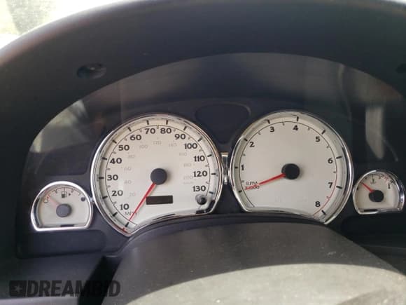 ✅ 2007 Saturn VUE V6 • VIN: 5GZCZ53457S806931 • Lot: 57682575. Wystawiony na Copart z przebiegiem Nie podano. Bezpłatny archiwum sprzedaży aukcyjnych z USA i szczegółowy raport historii pojazdu na DreamBid. Zdjęcie 9.