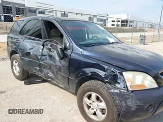 ✅ 2009 Kia Sorento LX • VIN: KNDJD735695897513 • Лот: 43055292. Опубликован ранее на IAAI с пробегом 227 718 миль. Бесплатный доступ к архиву аукционных продаж из США и подробный отчёт об истории автомобиля на DreamBid. Изображение 6.