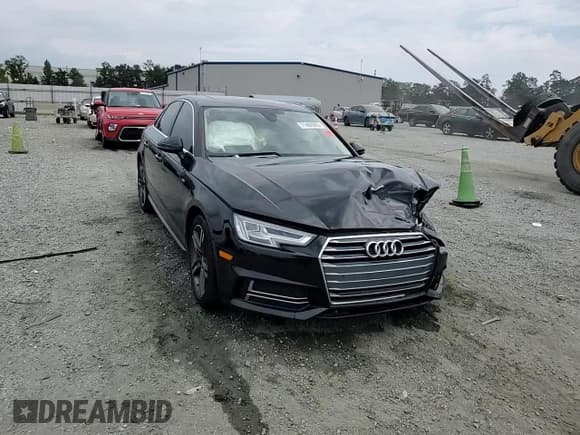 ✅ 2018 Audi A4 Premium Plus • VIN: WAULMAF4XJA212043 • Lot: 71403905. Wystawiony na Copart z przebiegiem 74 740 mil. Bezpłatny archiwum sprzedaży aukcyjnych z USA i szczegółowy raport historii pojazdu na DreamBid. Zdjęcie 13.